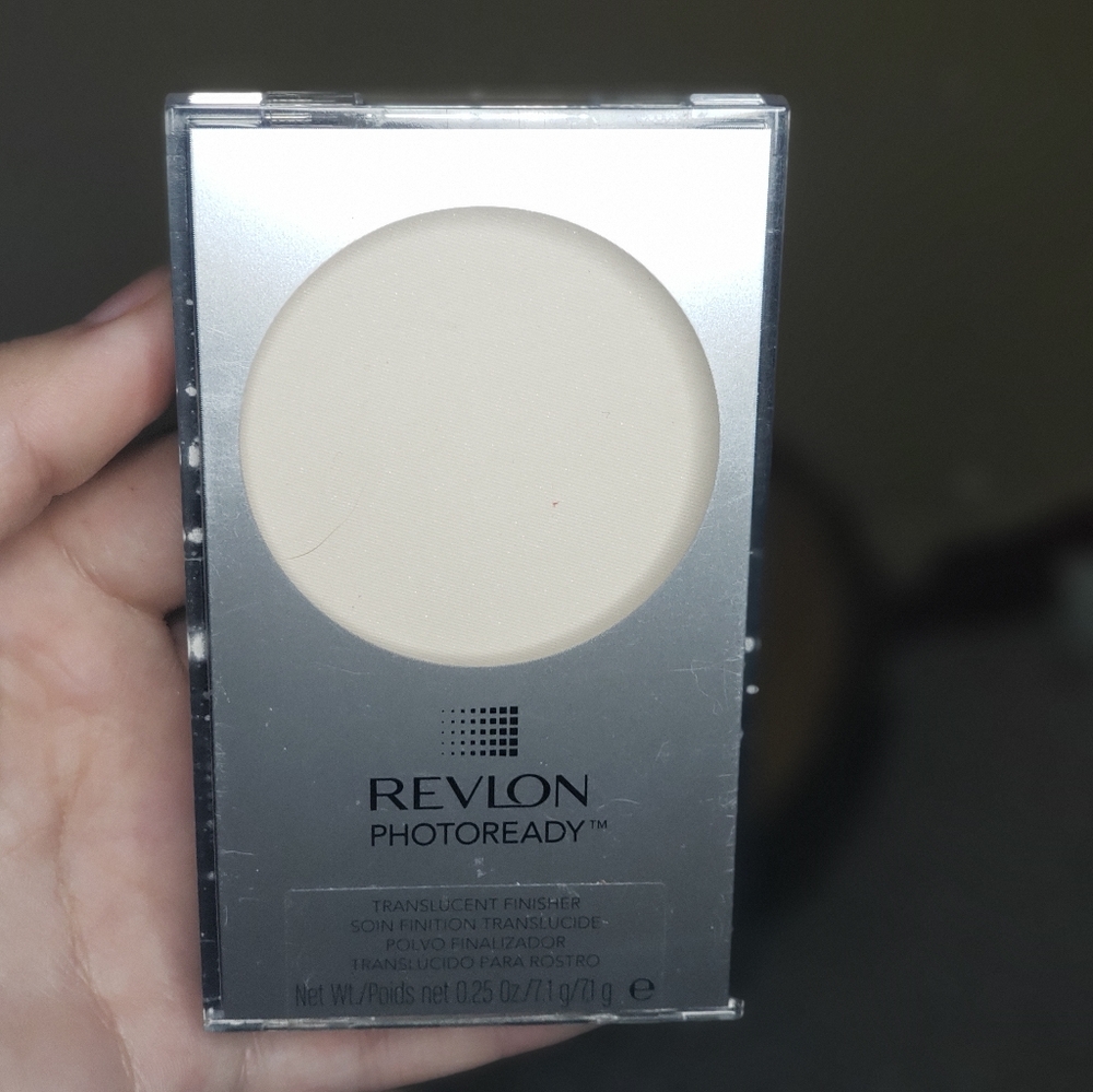 Revlon photoready translucent powder